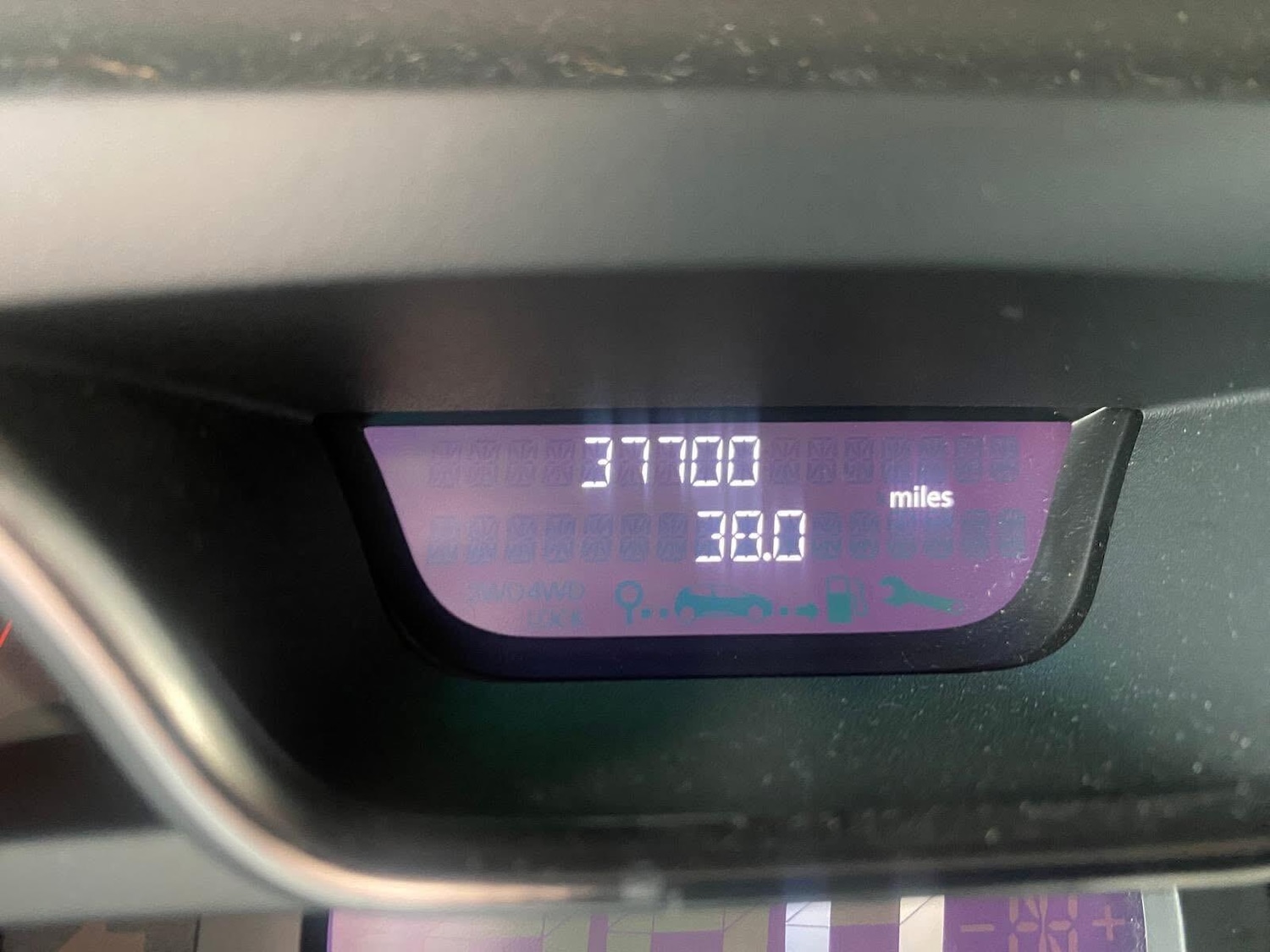 Used Renault Captur for sale - 77738040: Photo 18