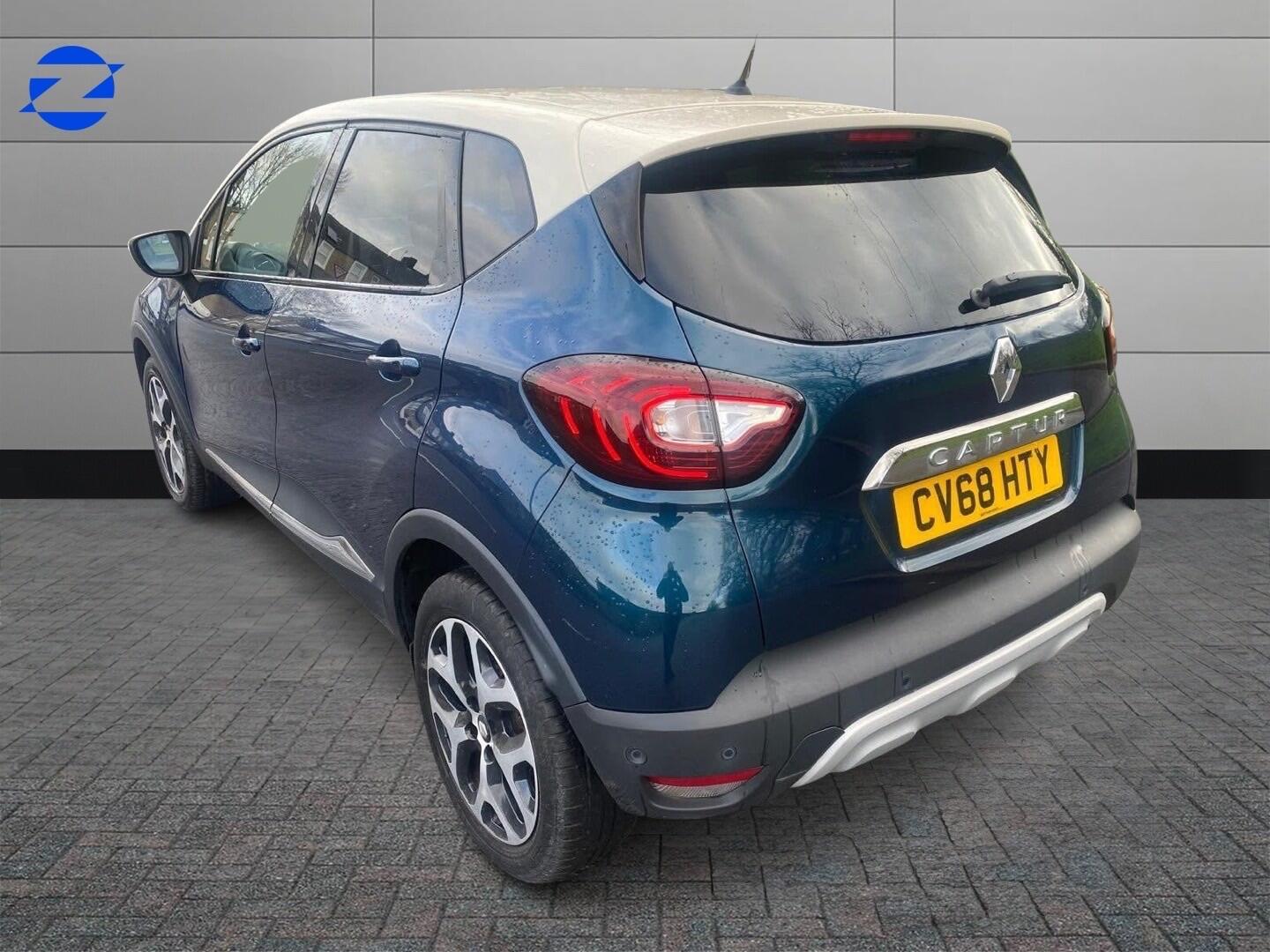 Used Renault Captur for sale - 77738040: Photo 3