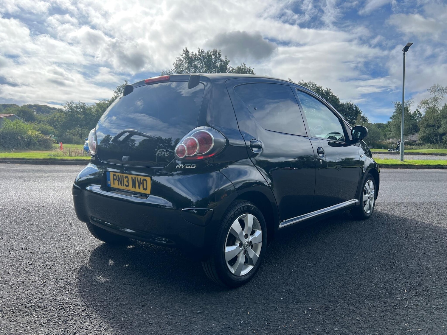 Used Toyota AYGO 2013 for sale - 76413421: Photo 12