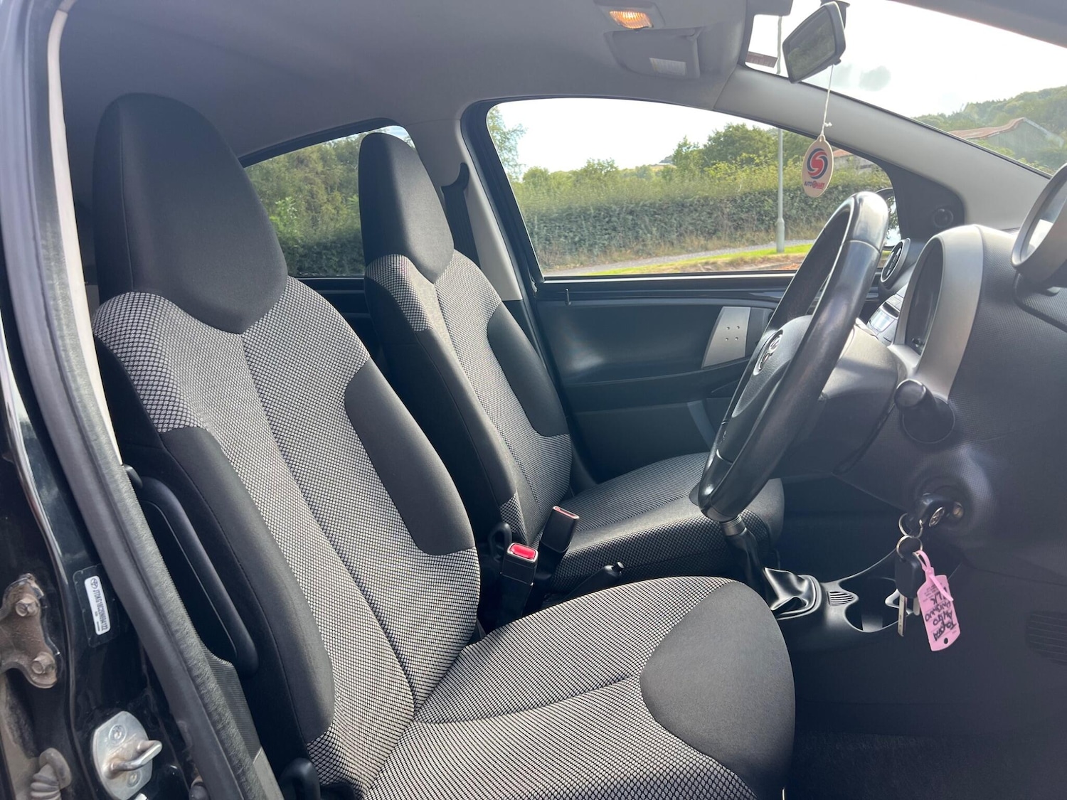 Used Toyota AYGO 2013 for sale - 76413421: Photo 18