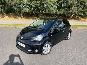 Used Toyota AYGO 2013 for sale - 76413421: Photo