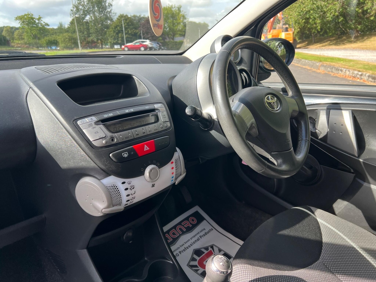 Used Toyota AYGO 2013 for sale - 76413421: Photo 35