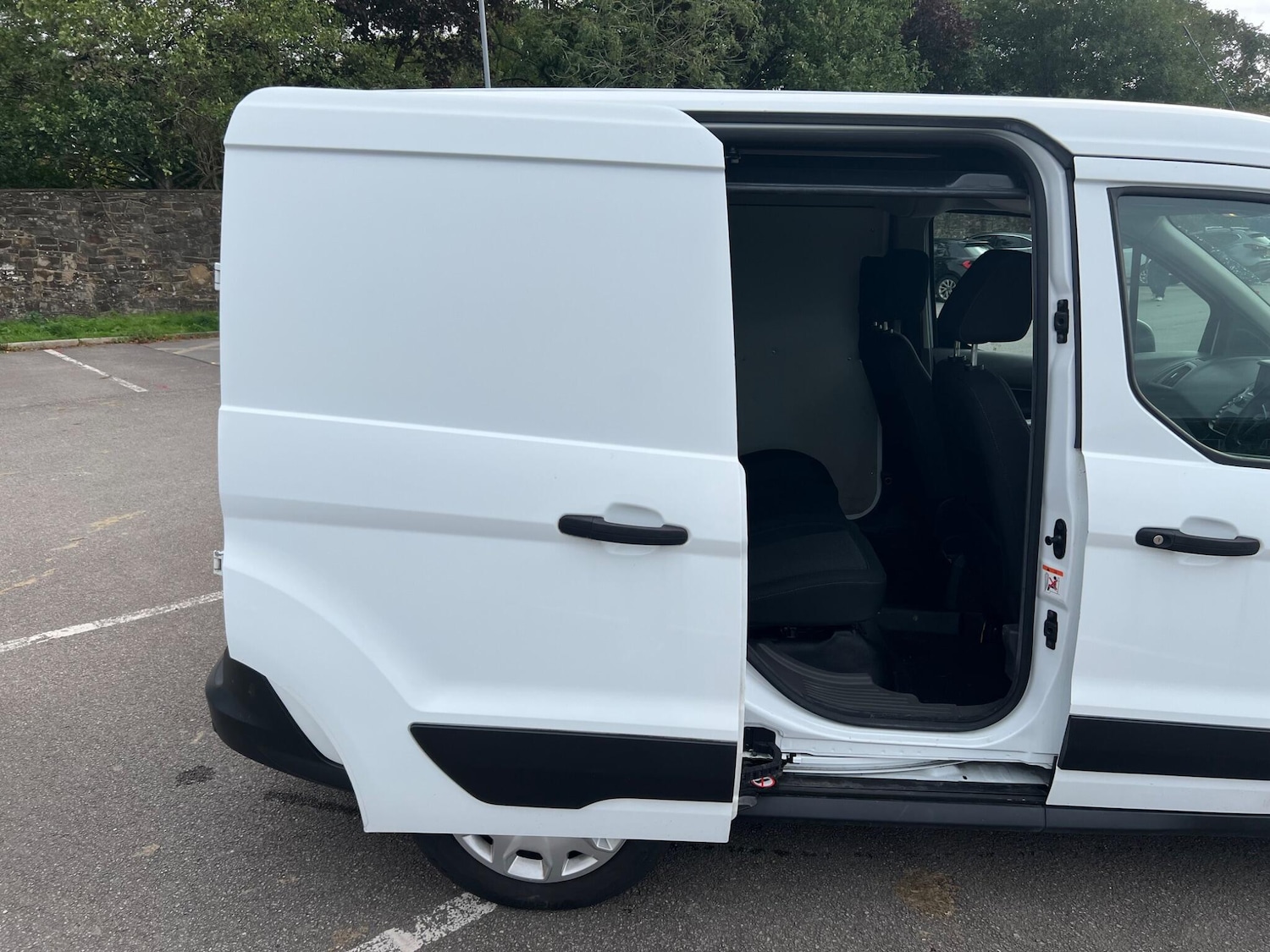 Used Ford Transit Connect 2019 for sale - 76413422: Photo 24