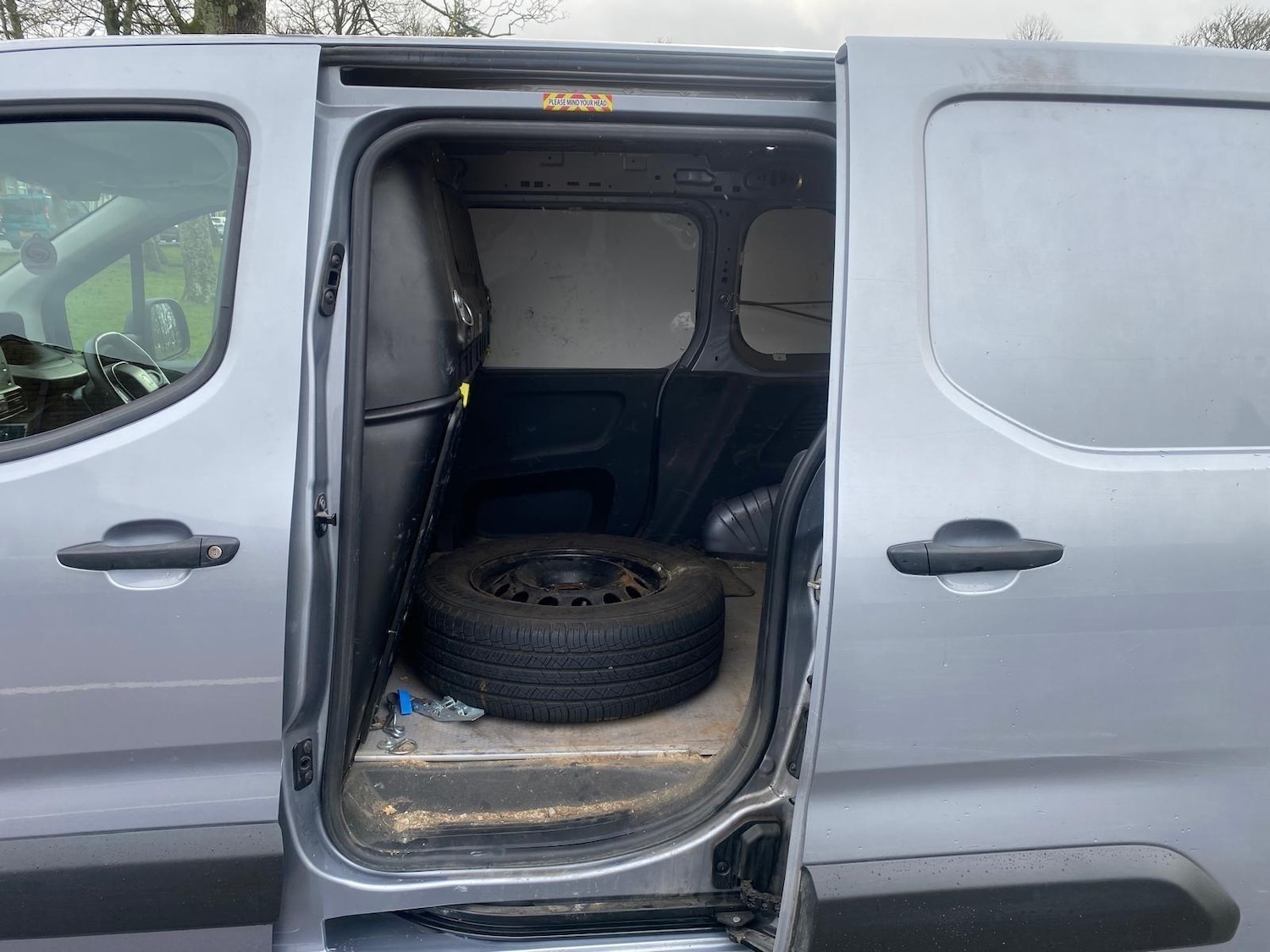 Used Peugeot Partner 2020 for sale - 77344961: Photo 10