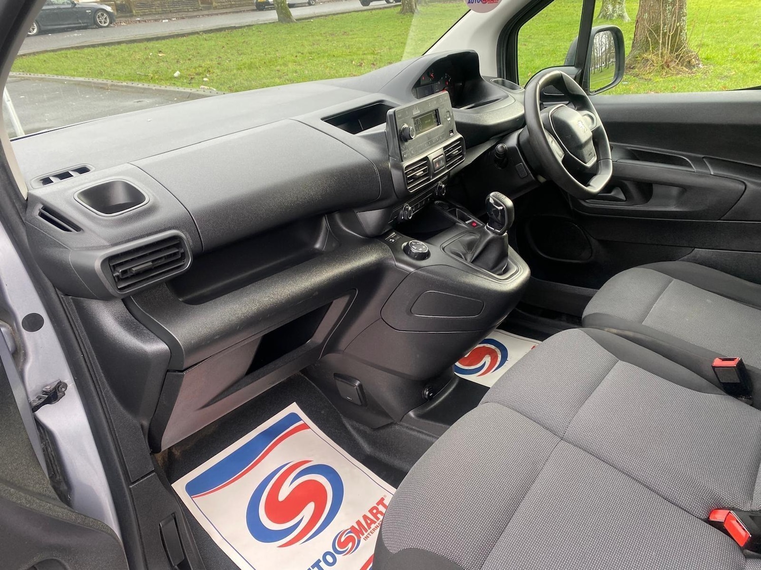 Used Peugeot Partner 2020 for sale - 77344961: Photo 12