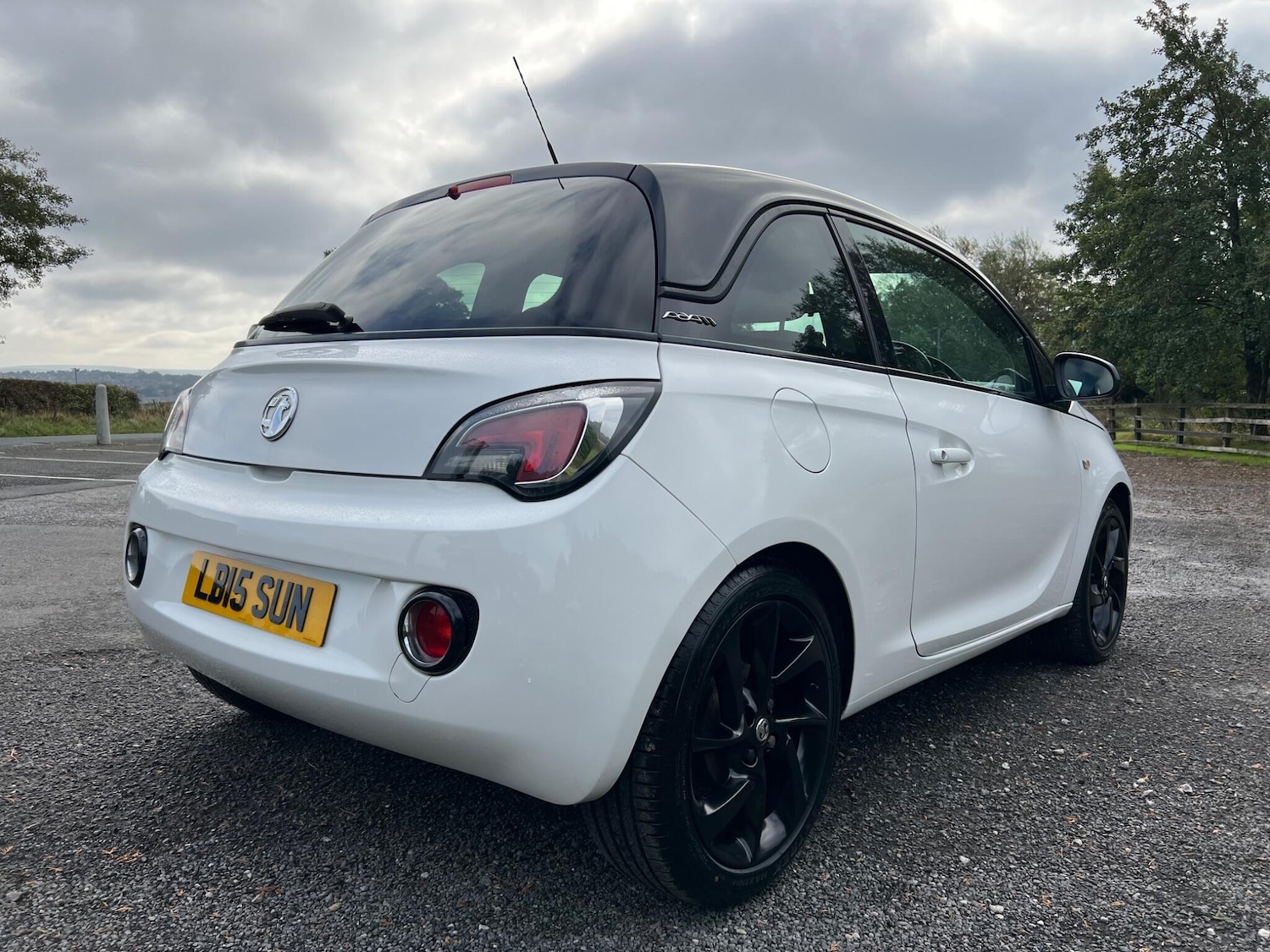 Used Vauxhall ADAM 2017 for sale - 76413419: Photo 12