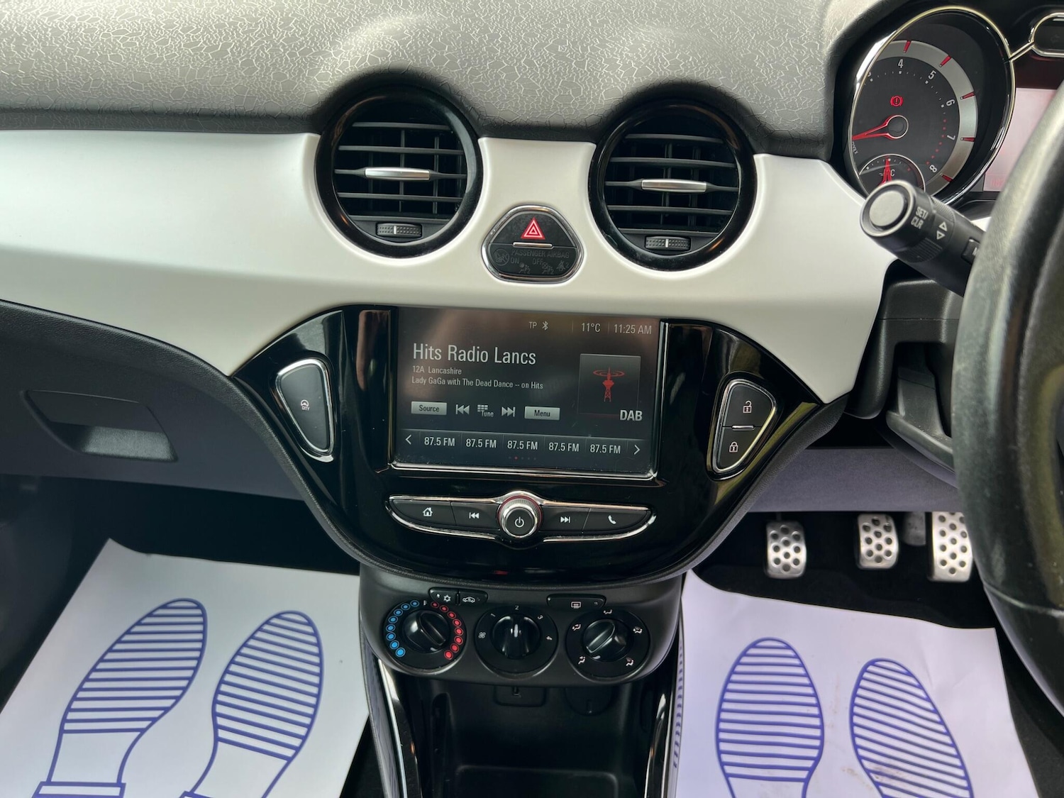 Used Vauxhall ADAM 2017 for sale - 76413419: Photo 27