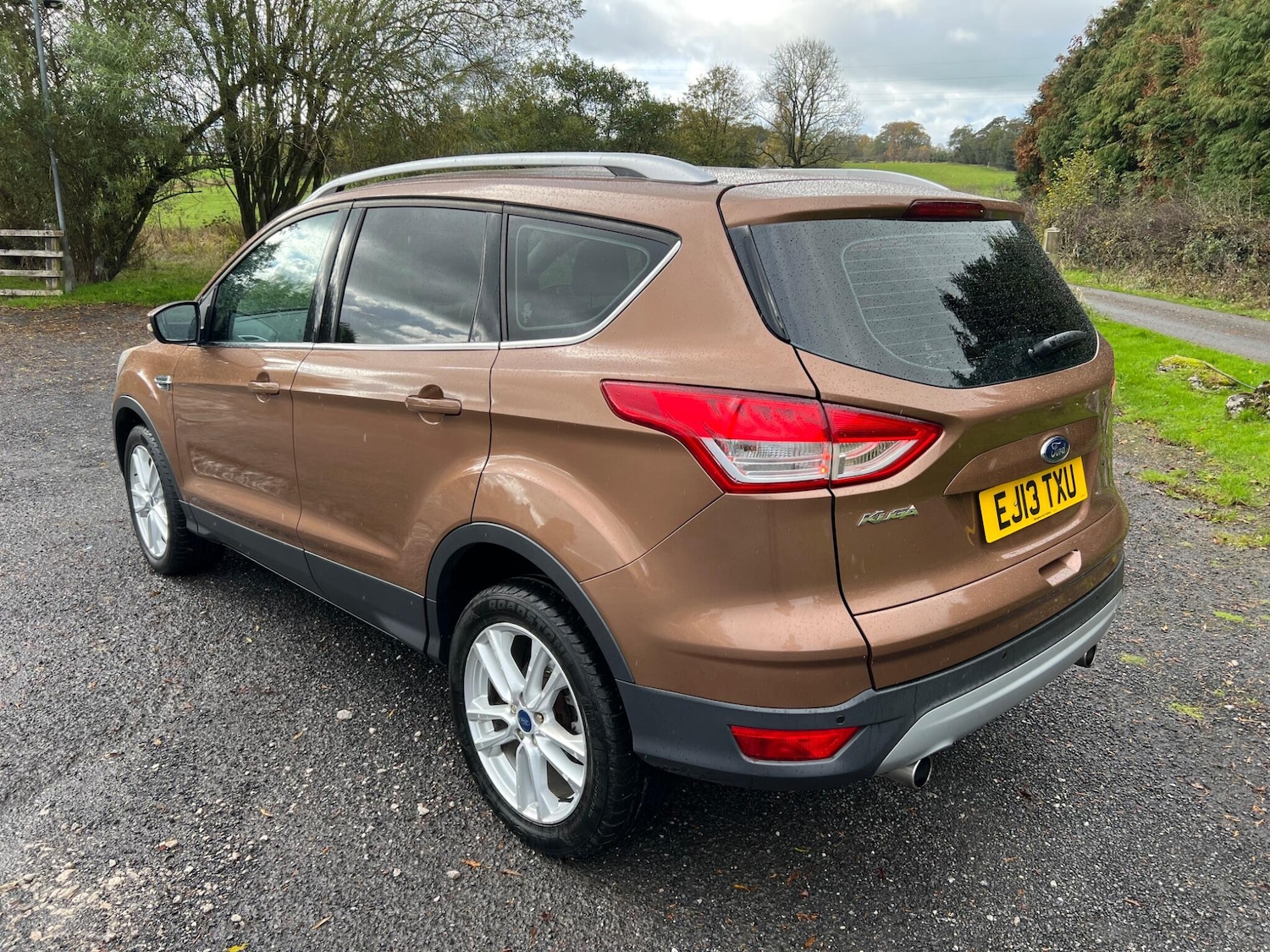 Used Ford Kuga 2013 for sale - 76413418: Photo 3