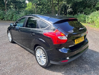 Used Ford Focus 2013 for sale - 79349618: Photo