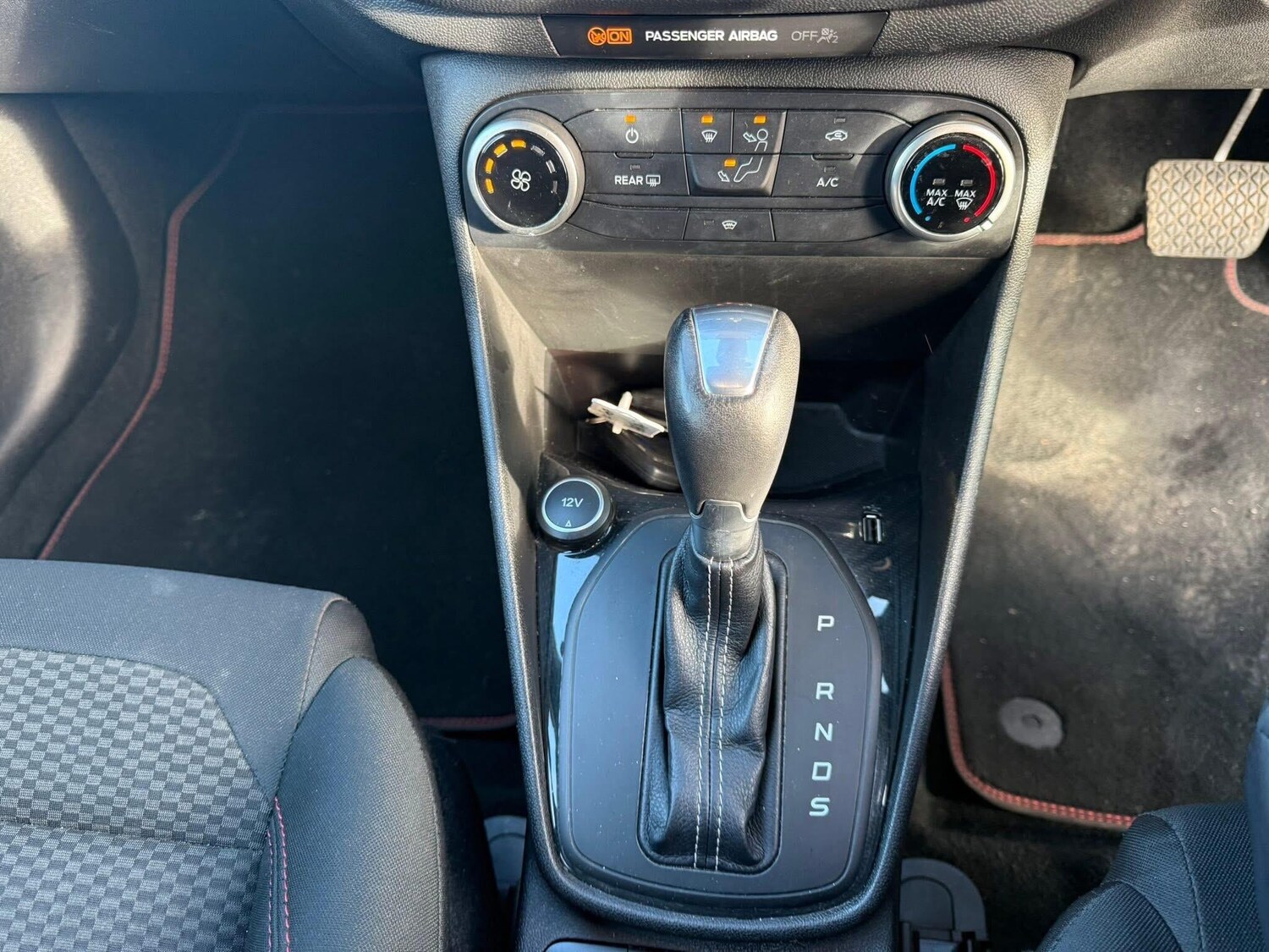 Used Ford Fiesta 2018 for sale - 77376021: Photo 14