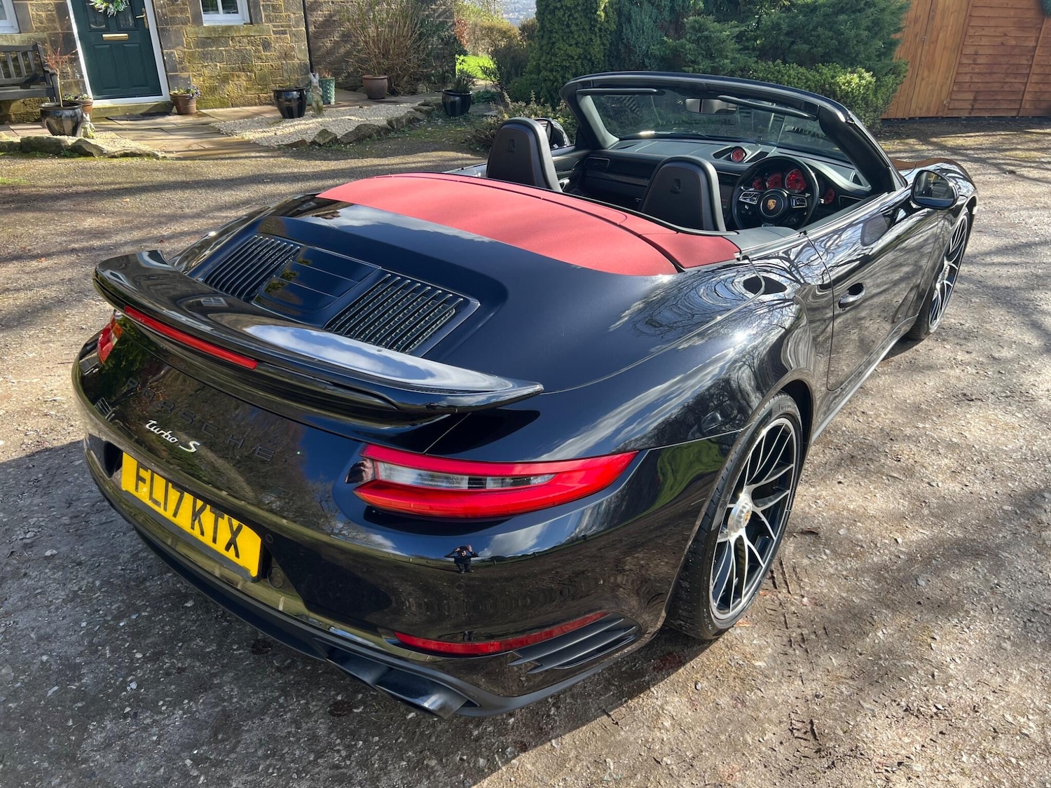 Used Porsche 911 2017 for sale - 77909079: Photo 24