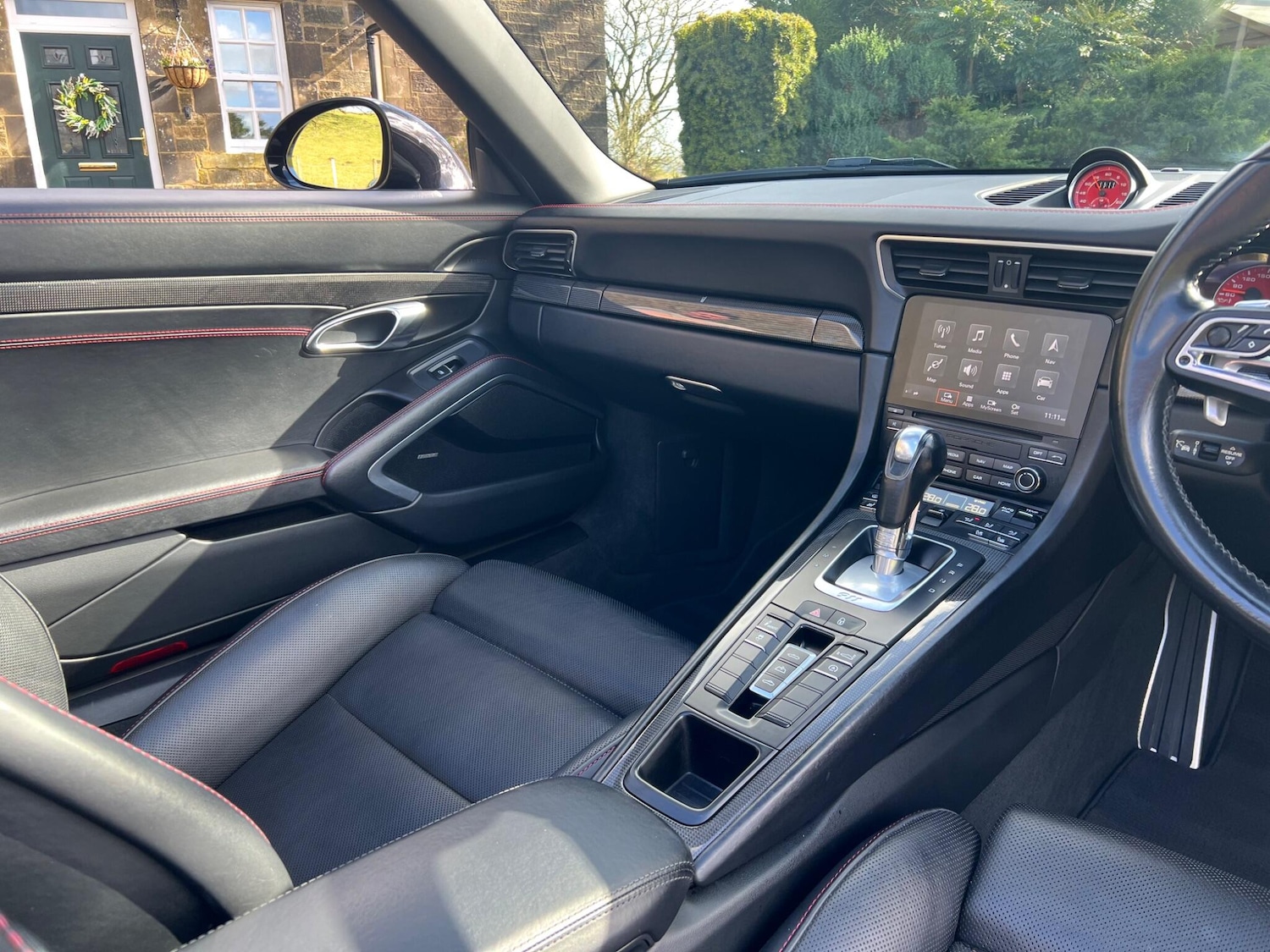 Used Porsche 911 2017 for sale - 77909079: Photo 29