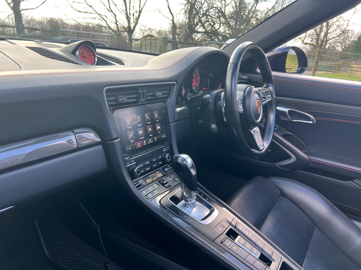 Used Porsche 911 2017 for sale - 77909079: Photo 32