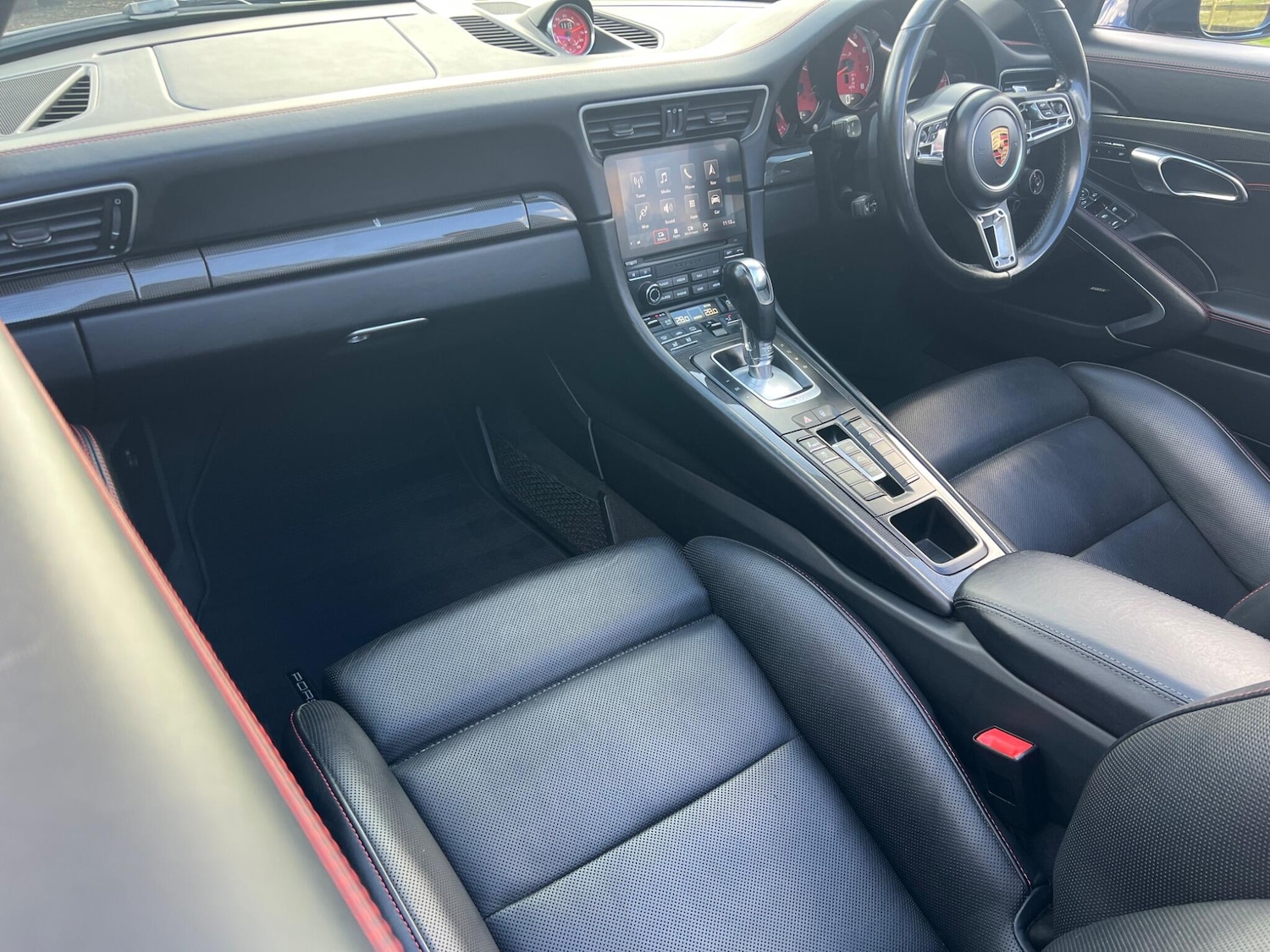 Used Porsche 911 2017 for sale - 77909079: Photo 34