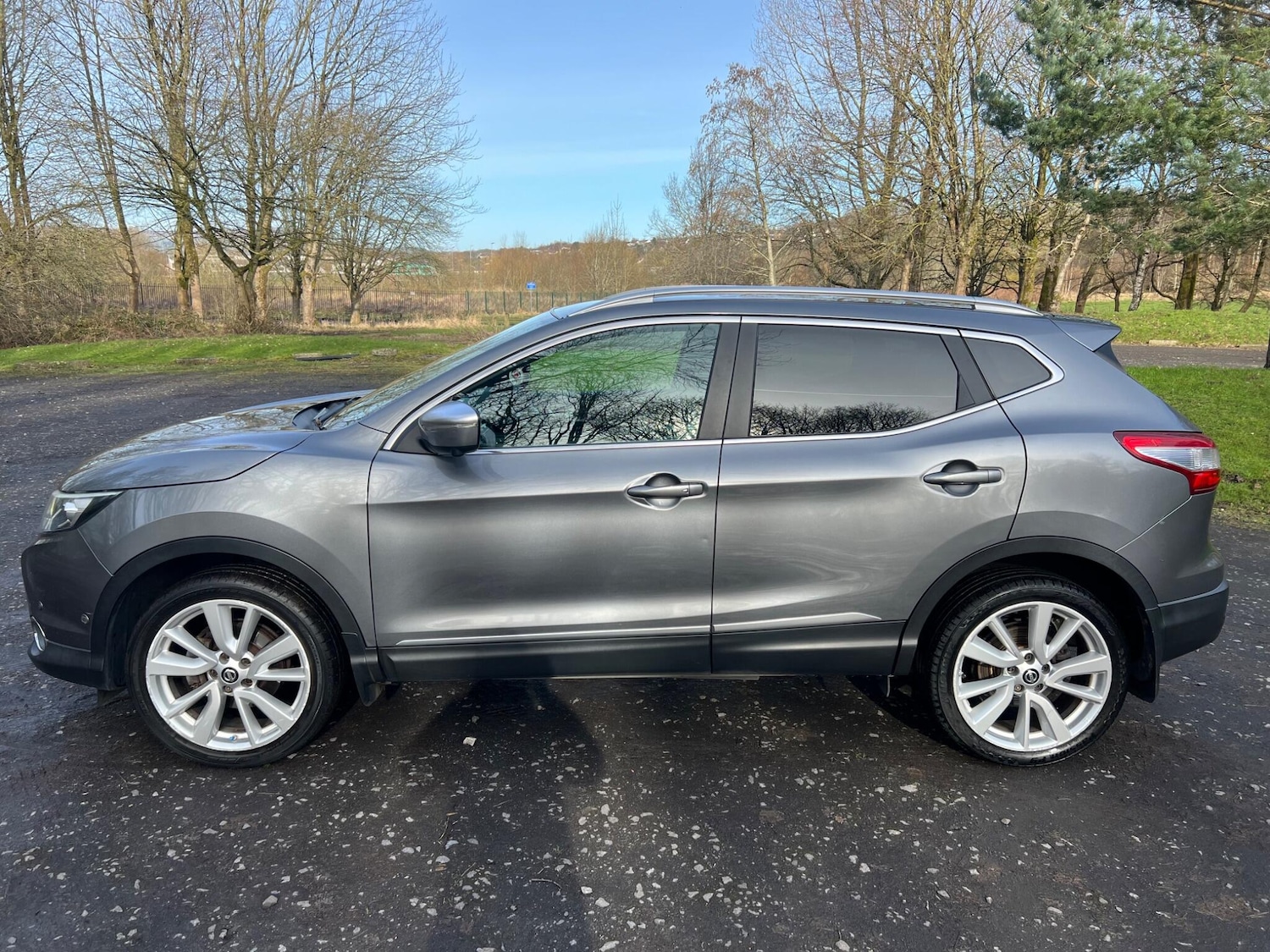 Used Nissan Qashqai for sale - 77587176: Photo 2