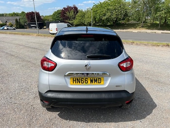 Used Renault Captur 2016 for sale - 77343991: Photo