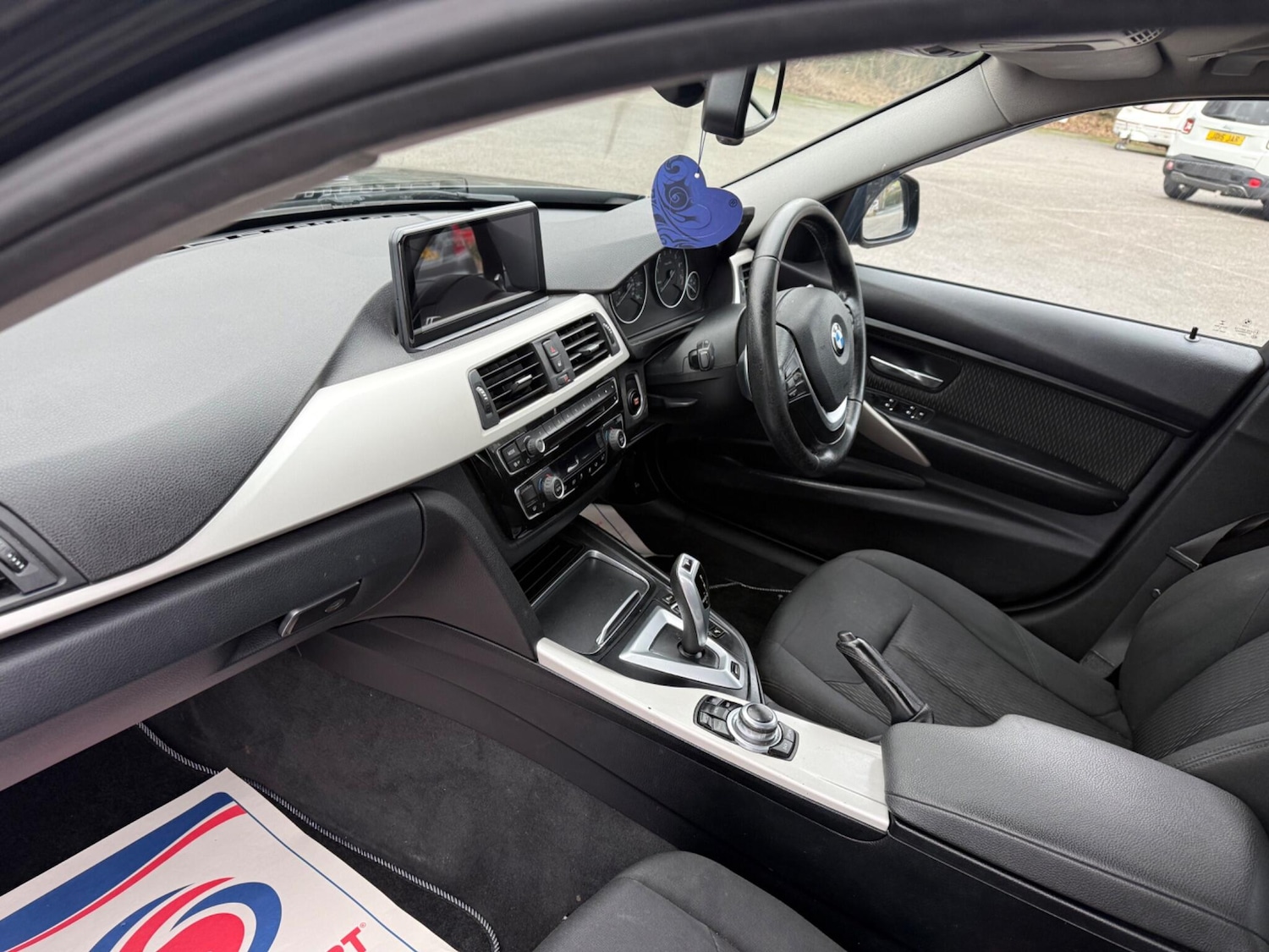 Used BMW 3 Series 2016 for sale - 77320520: Photo 11