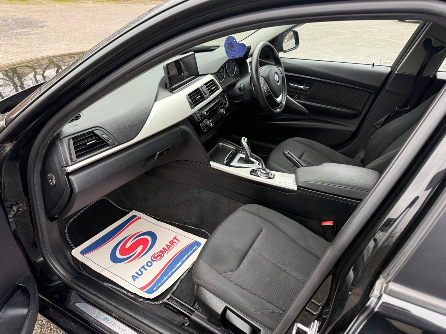 Used BMW 3 Series 2016 for sale - 77320520: Photo 9