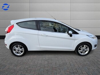 Used Ford Fiesta 2017 for sale - 77587322: Photo