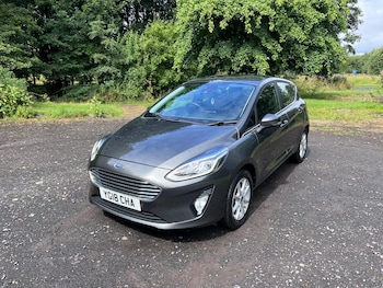 Used Ford Fiesta 2018 for sale - 79441822: Photo