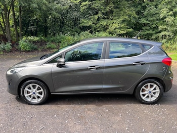 Used Ford Fiesta 2018 for sale - 79441822: Photo