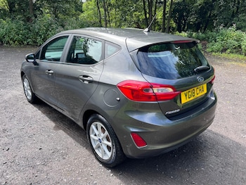 Used Ford Fiesta 2018 for sale - 79441822: Photo
