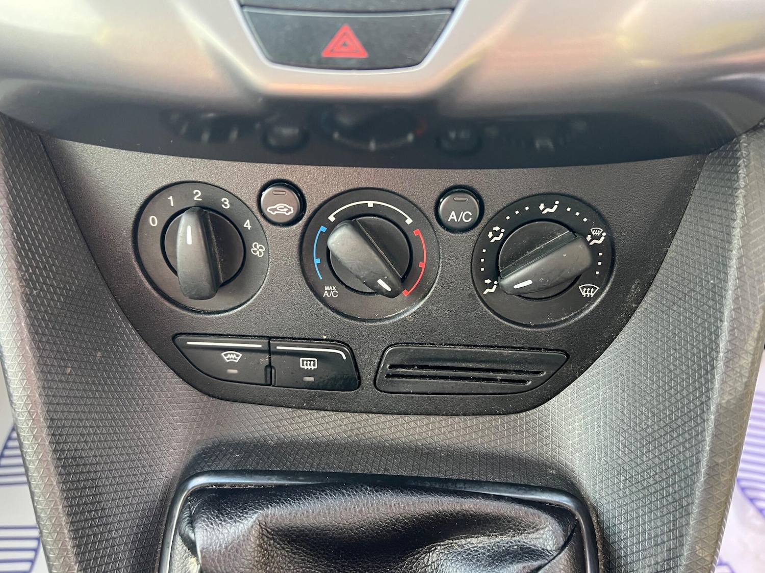 Used Ford Transit Connect 2014 for sale - 77230162: Photo 40