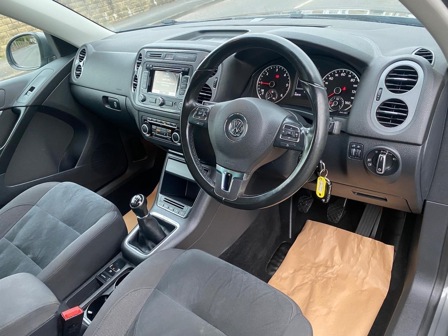 Used Volkswagen Tiguan 2015 for sale - 77097409: Photo 12