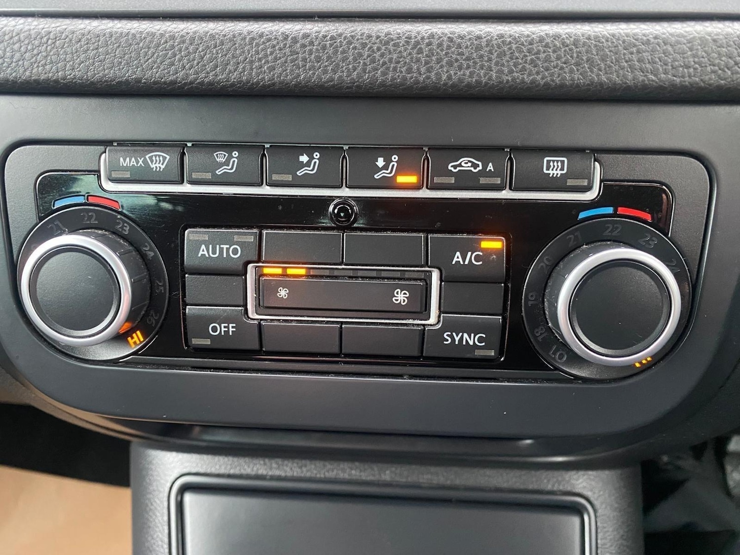 Used Volkswagen Tiguan 2015 for sale - 77097409: Photo 20