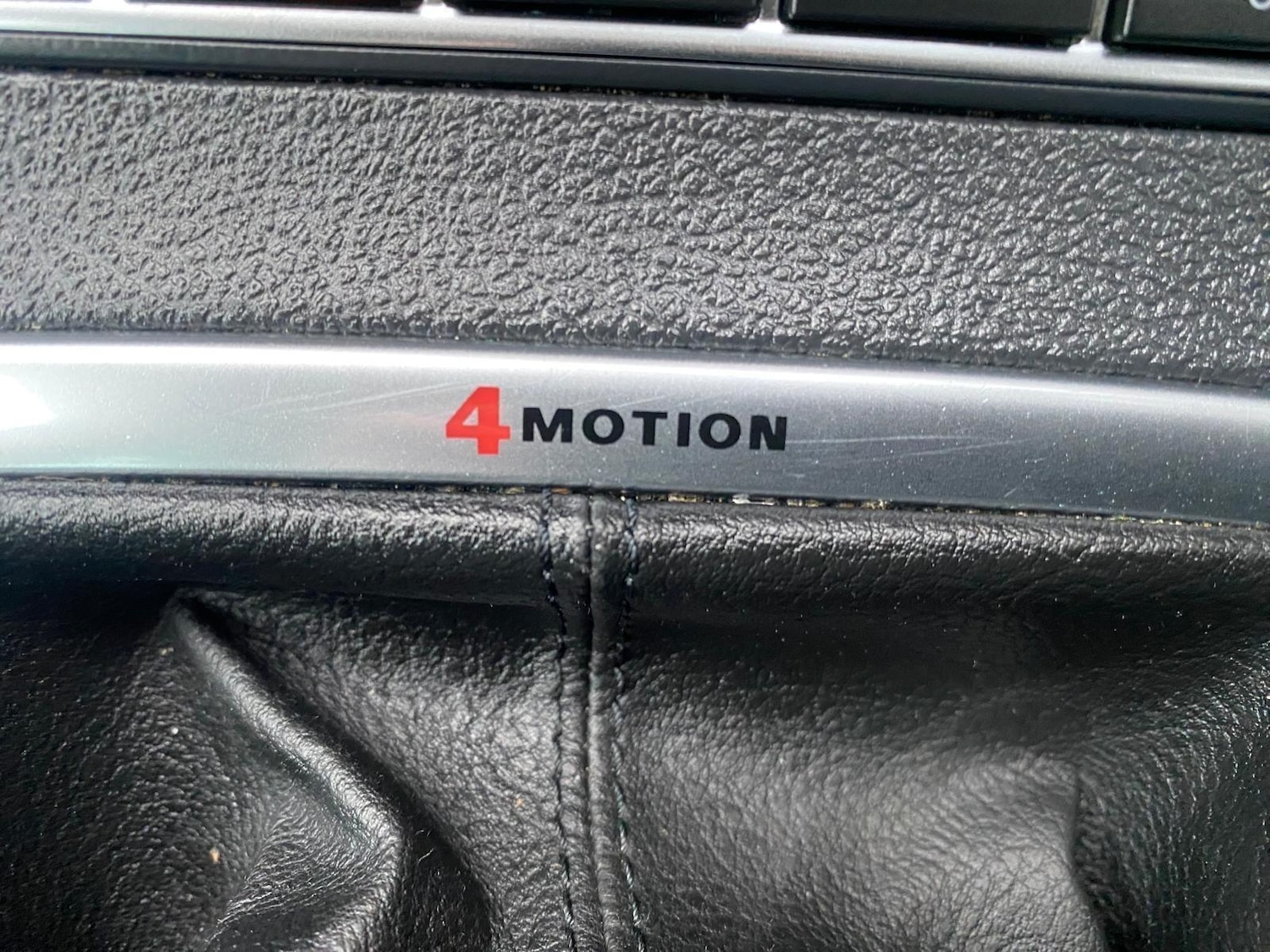 Used Volkswagen Tiguan 2015 for sale - 77097409: Photo 23