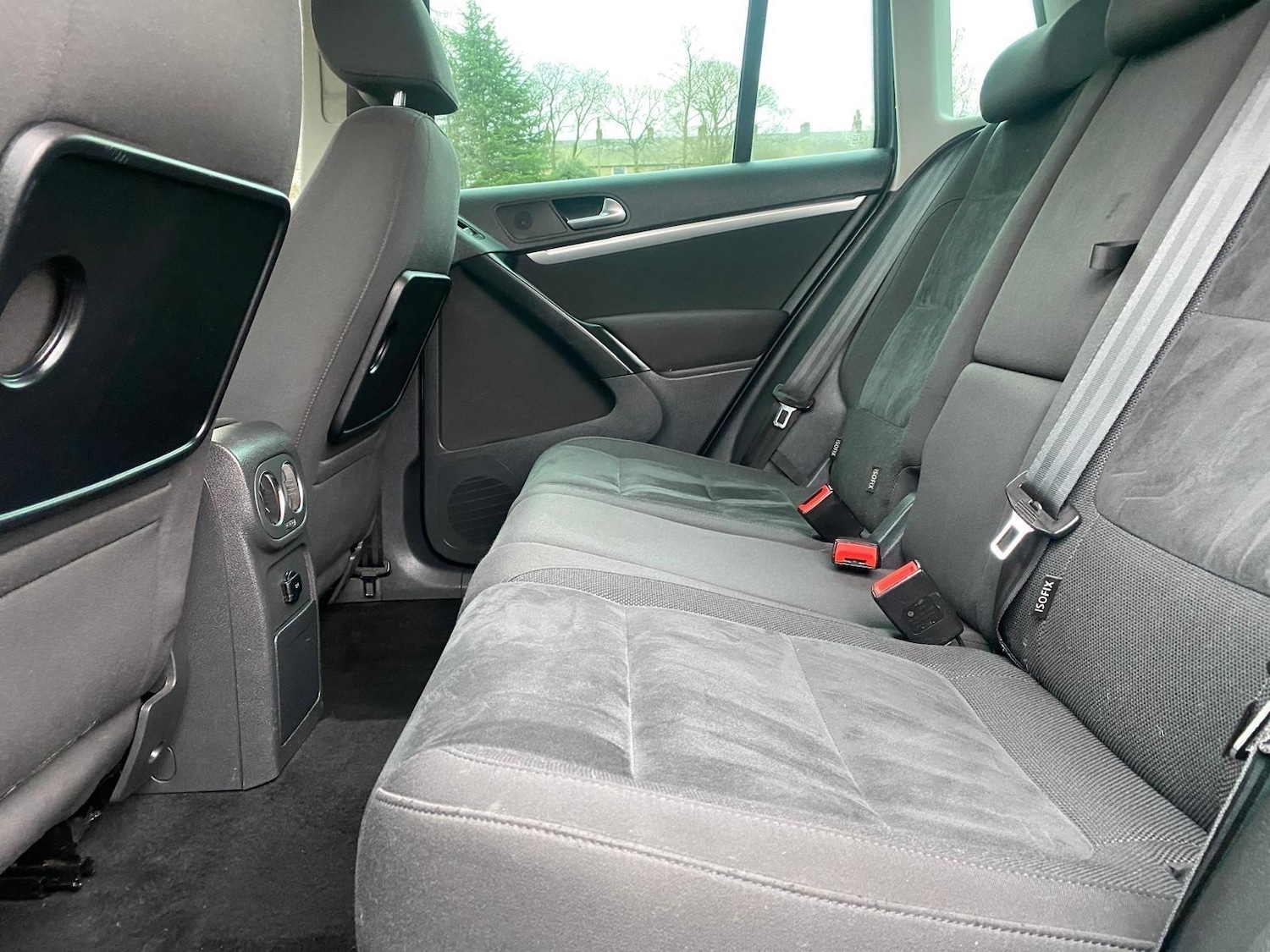 Used Volkswagen Tiguan 2015 for sale - 77097409: Photo 27