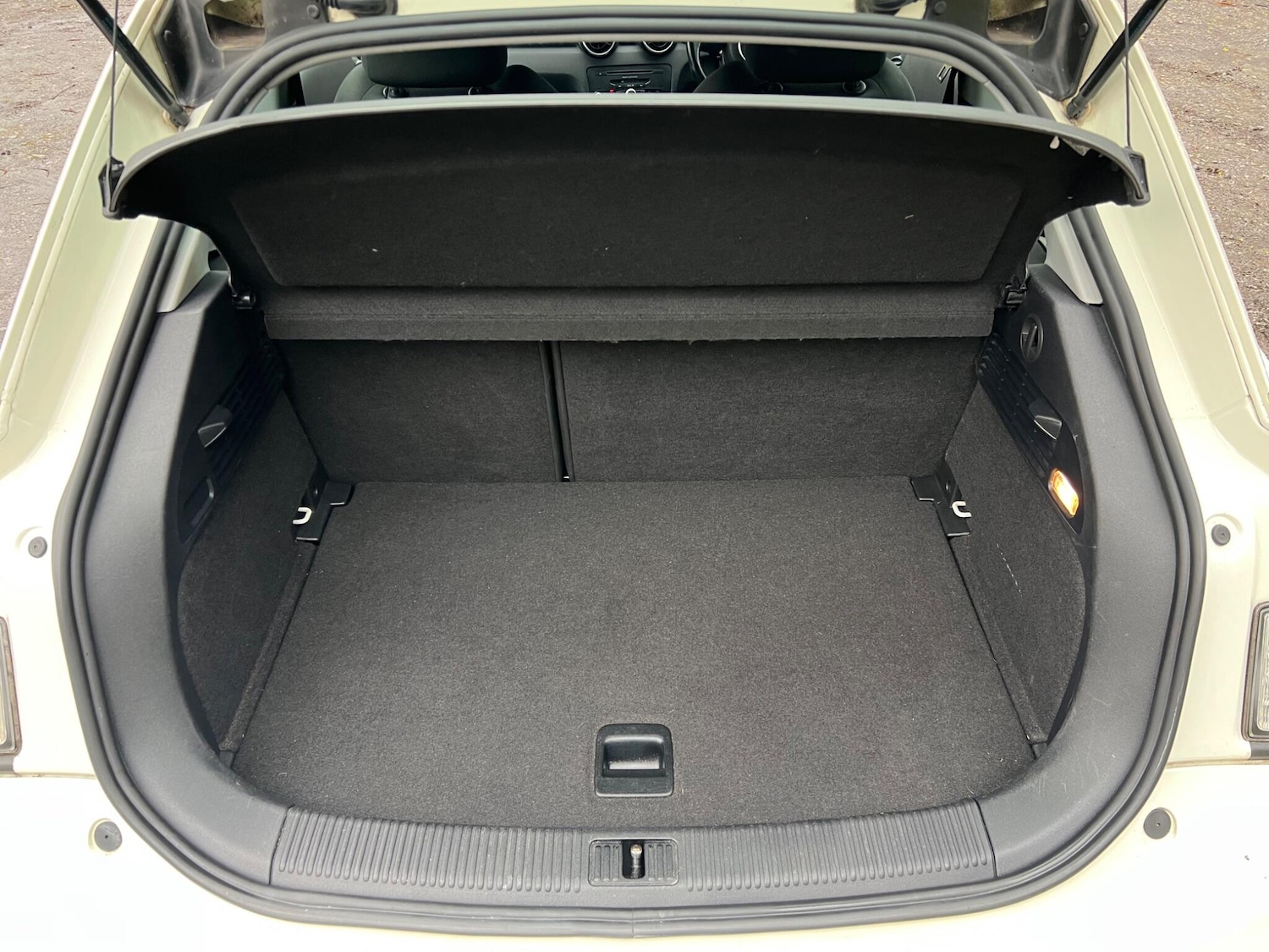 Used Audi A1 2011 for sale - 78019193: Photo 15