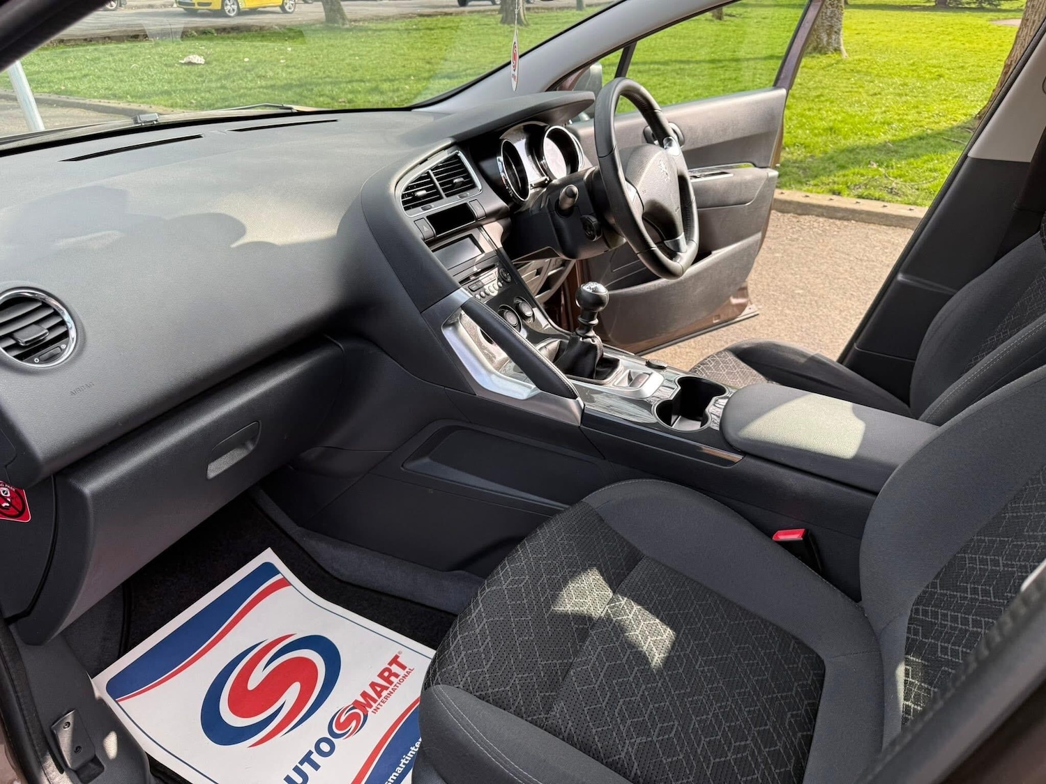 Used Peugeot 3008 2015 for sale - 77783860: Photo 12