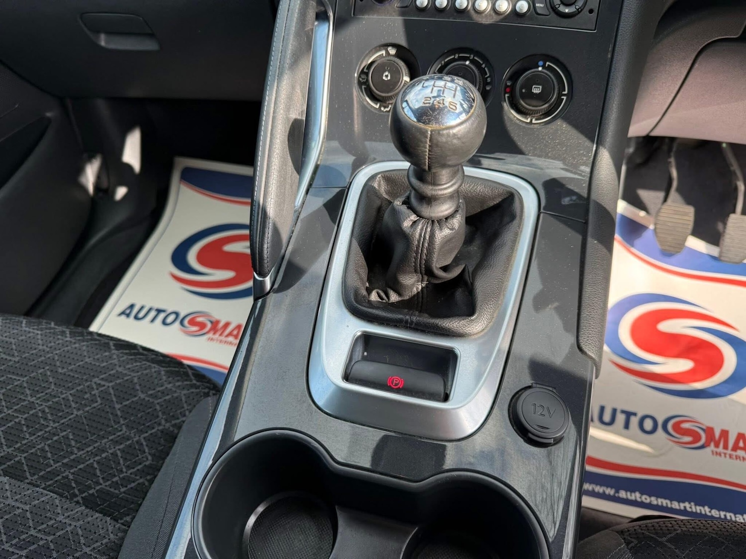 Used Peugeot 3008 2015 for sale - 77783860: Photo 14