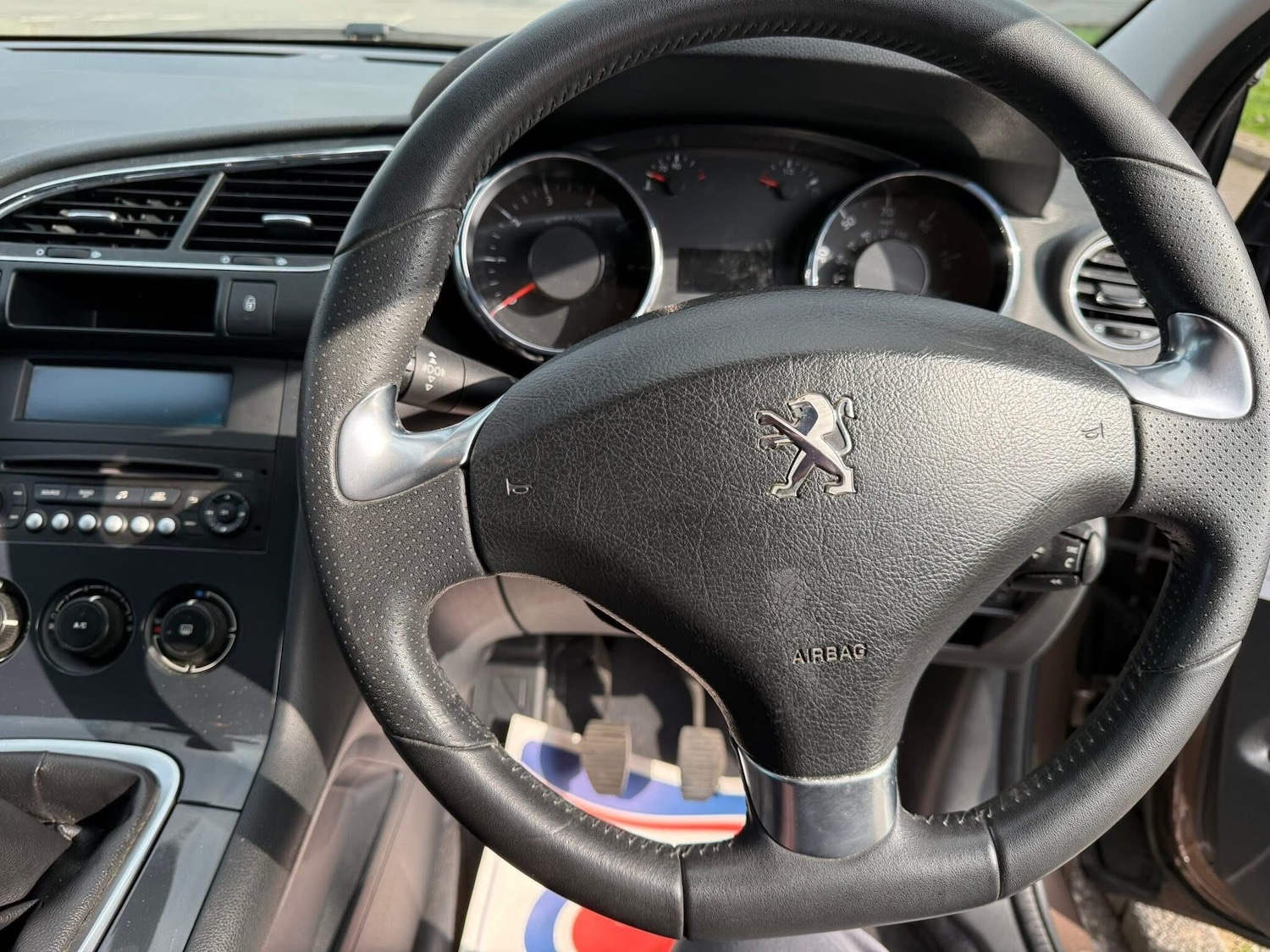 Used Peugeot 3008 2015 for sale - 77783860: Photo 15