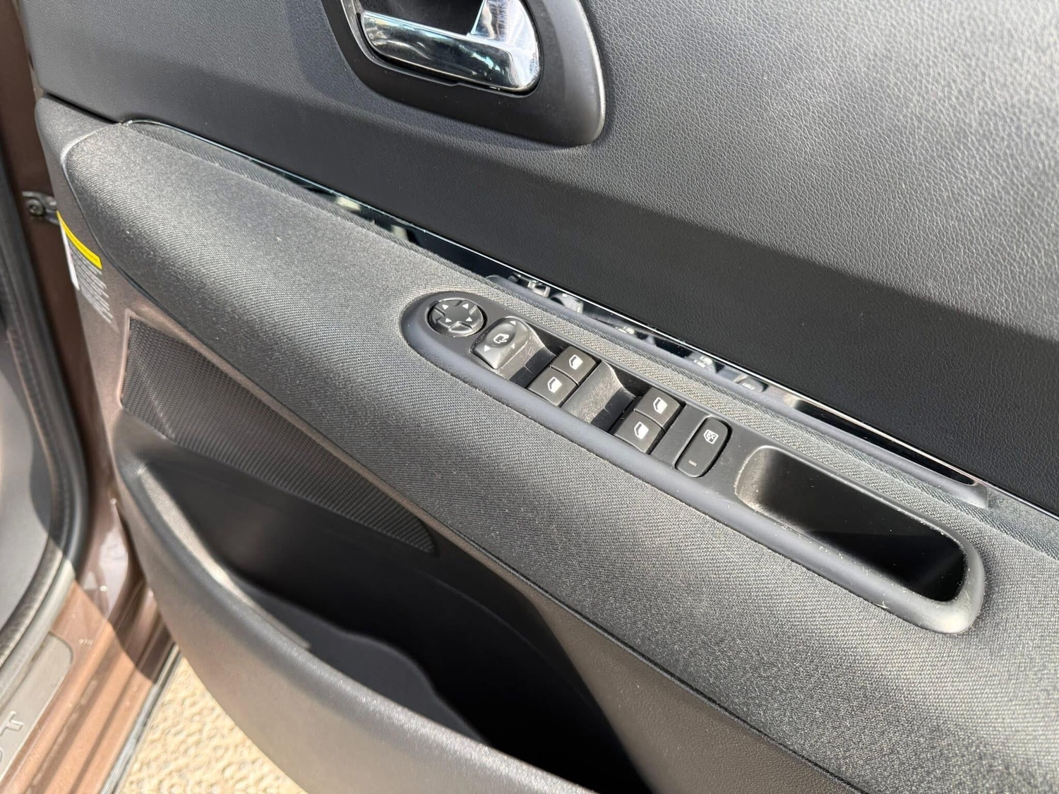 Used Peugeot 3008 2015 for sale - 77783860: Photo 17