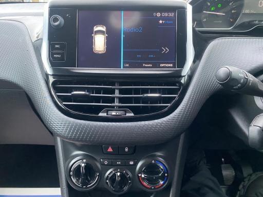 Used Peugeot 208 2019 for sale - 77029717: Photo 17