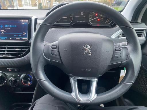 Used Peugeot 208 2019 for sale - 77029717: Photo 18