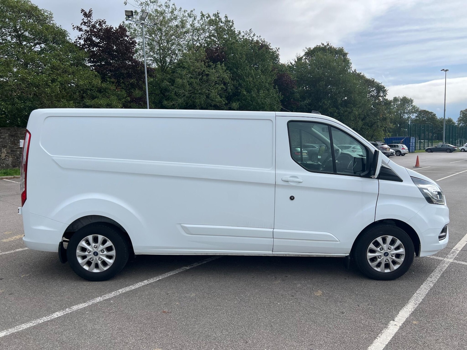 Used Ford Transit Custom 2022 for sale - 76413413: Photo 10