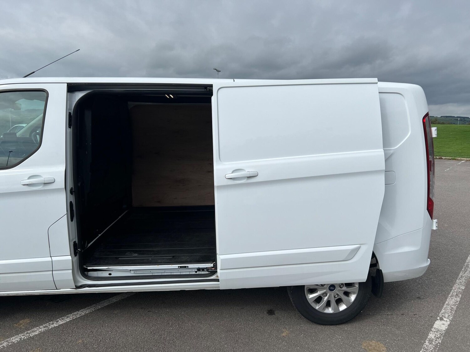 Used Ford Transit Custom 2022 for sale - 76413413: Photo 18