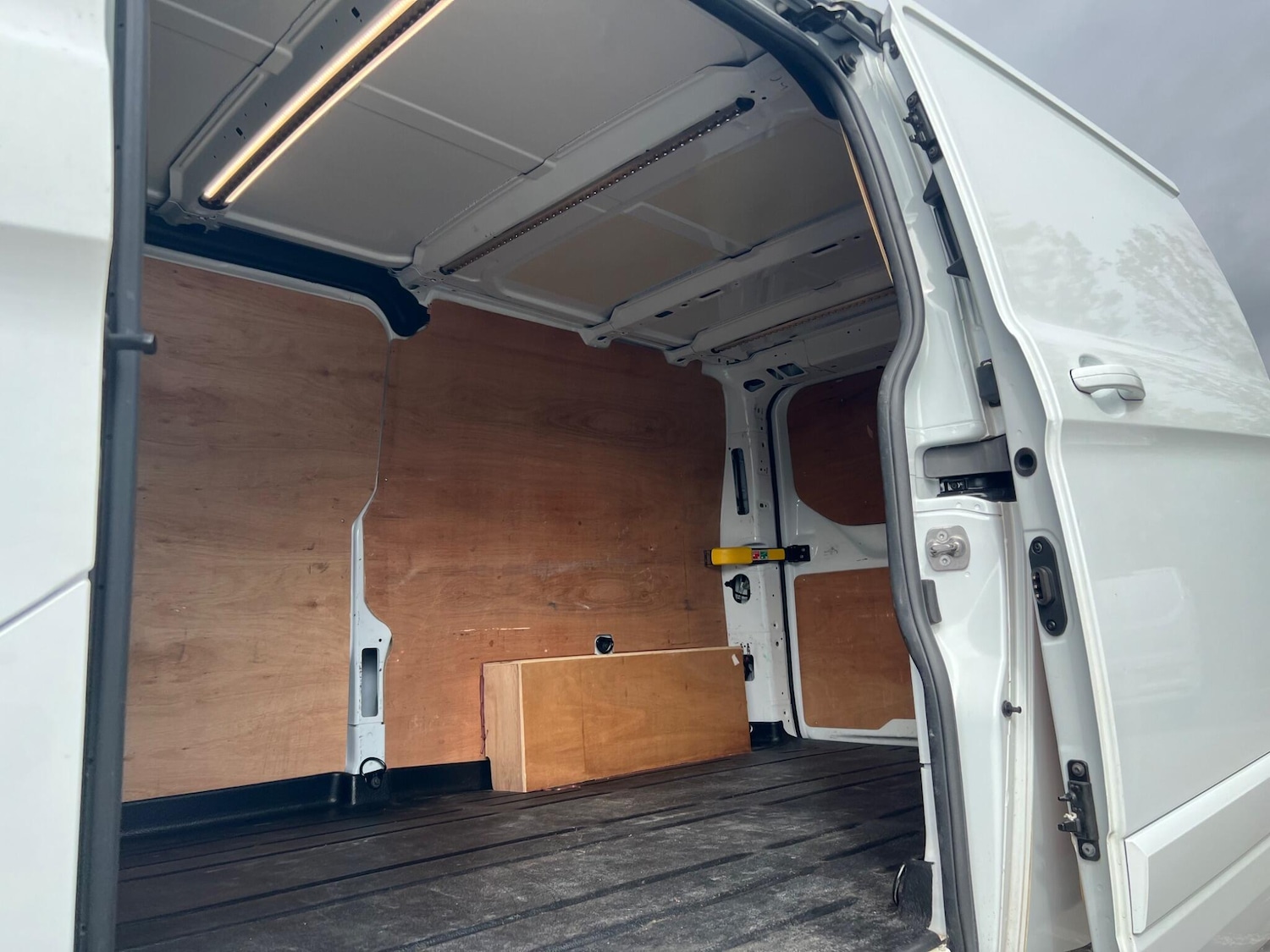 Used Ford Transit Custom 2022 for sale - 76413413: Photo 21