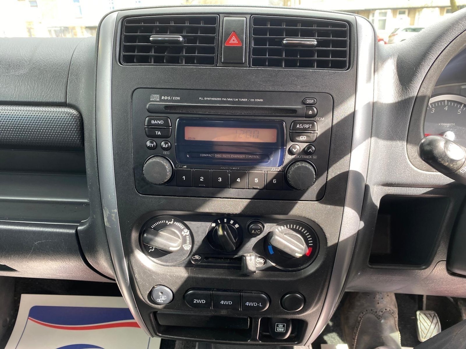 Used Suzuki Jimny 2010 for sale - 77344466: Photo 13