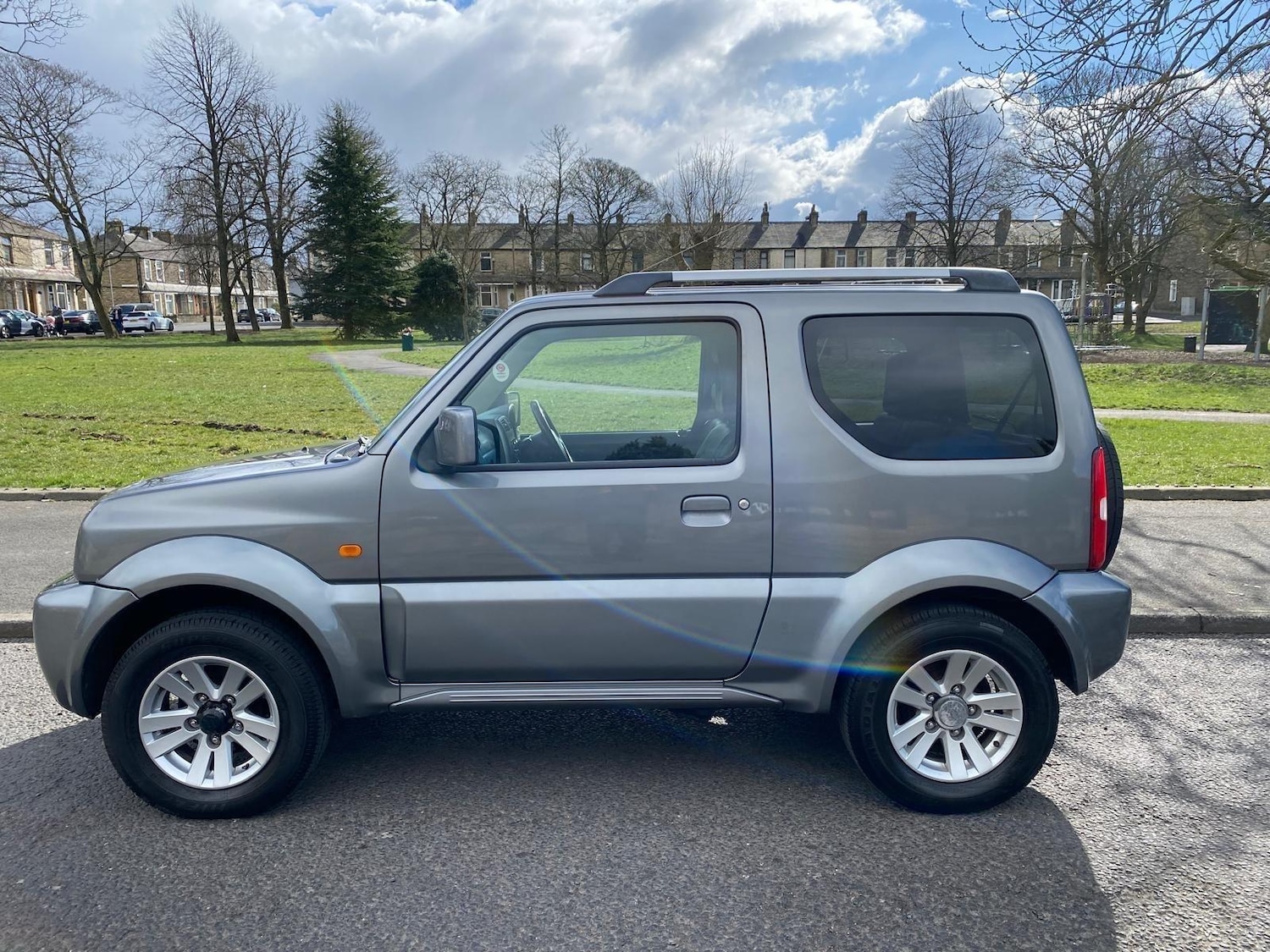Used Suzuki Jimny 2010 for sale - 77344466: Photo 2