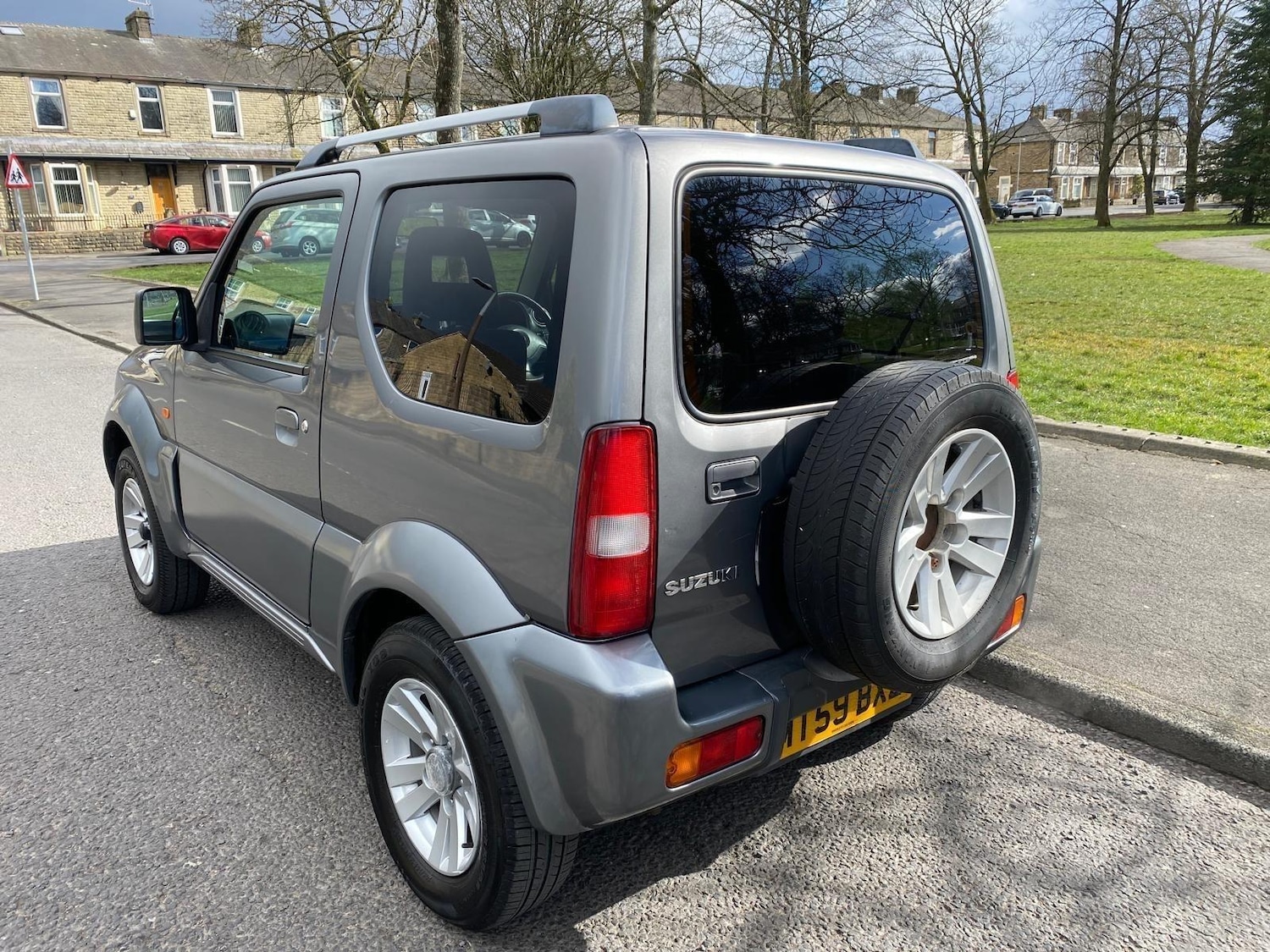 Used Suzuki Jimny 2010 for sale - 77344466: Photo 3