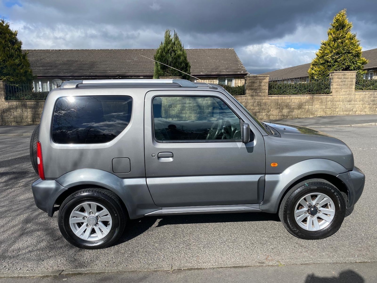 Used Suzuki Jimny 2010 for sale - 77344466: Photo 6