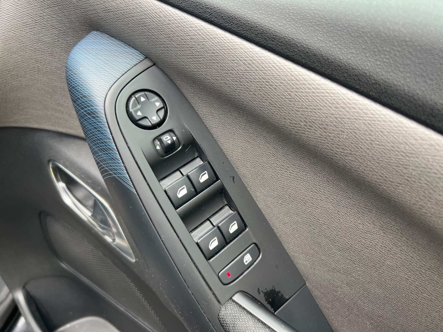 Used Citroen C4 Picasso 2017 for sale - 77838819: Photo 20