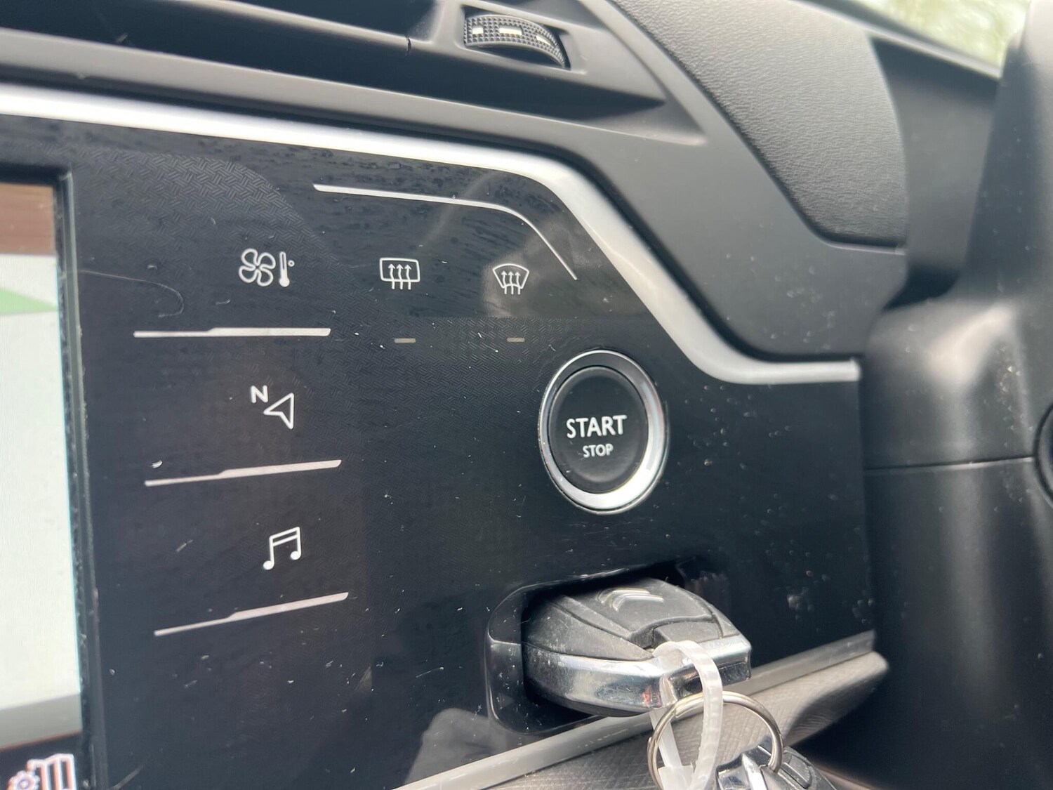 Used Citroen C4 Picasso 2017 for sale - 77838819: Photo 28