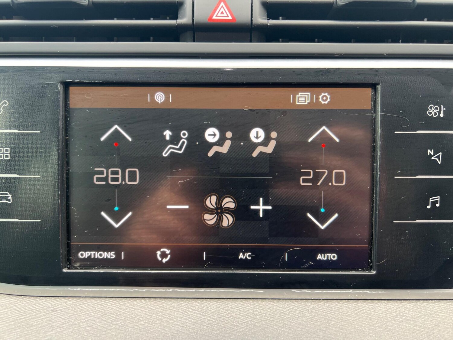 Used Citroen C4 Picasso 2017 for sale - 77838819: Photo 30