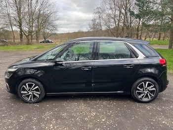 Used Citroen C4 Picasso 2017 for sale - 77838819: Photo