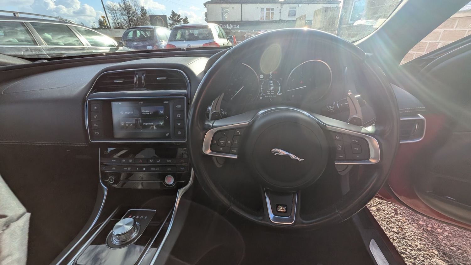 Used Jaguar XE 2017 for sale - 77991925: Photo 23